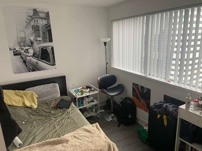 Côme's room