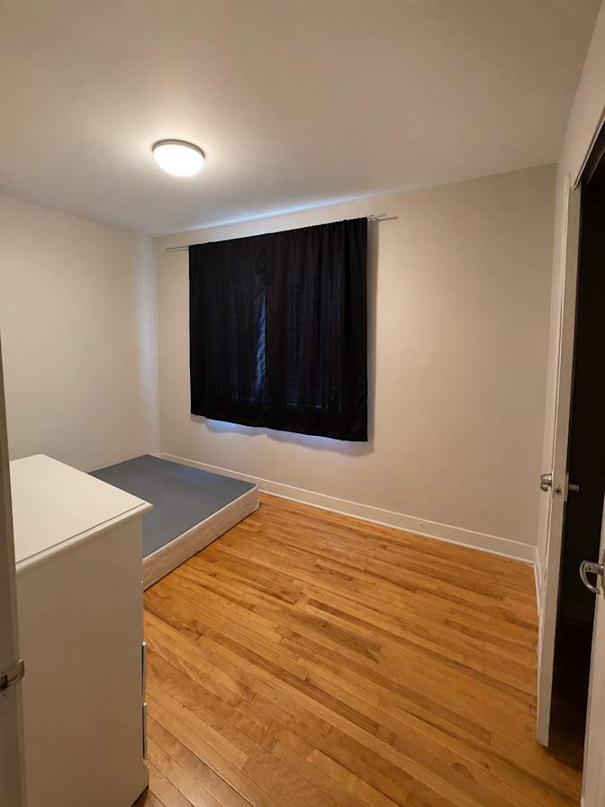 Alicée's room