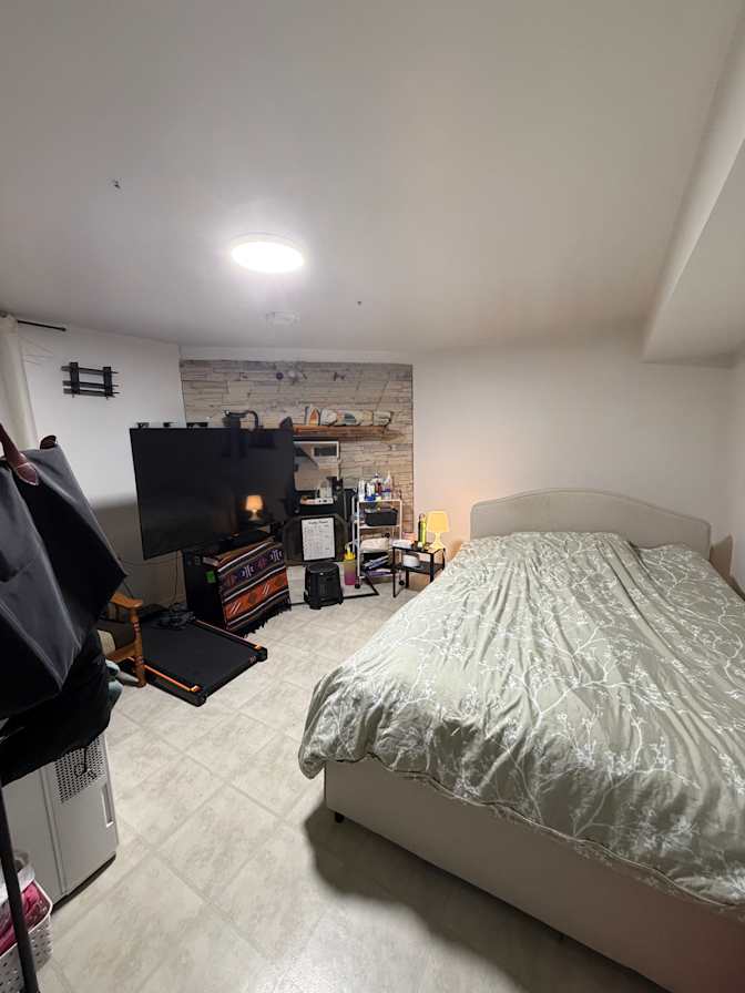 Sonam's room