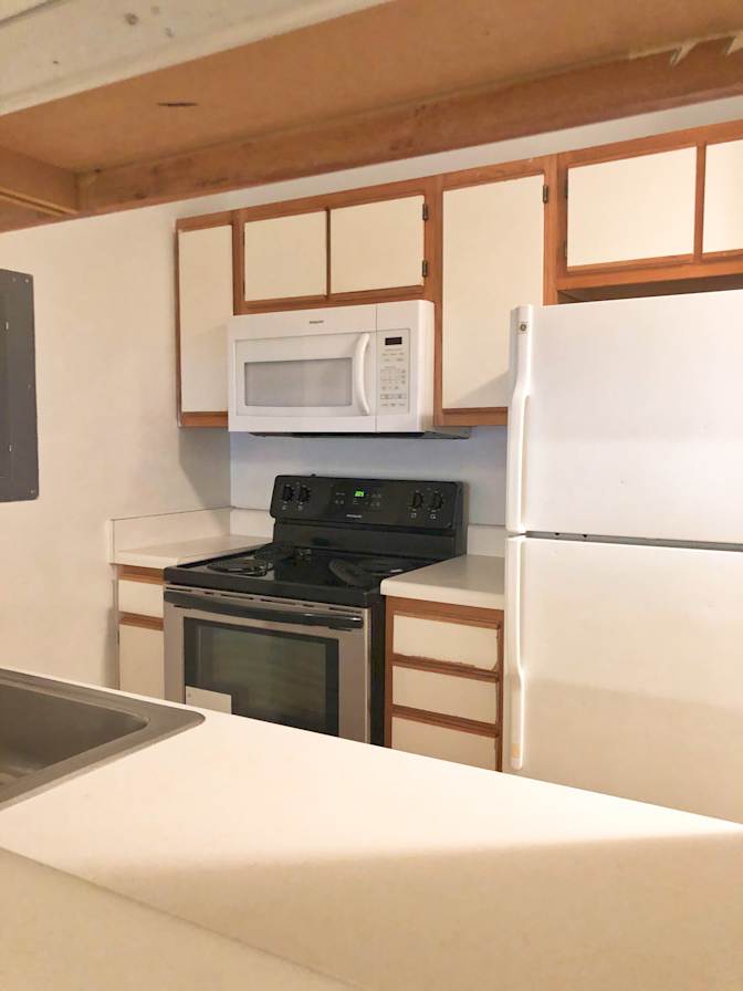 Alcove Rooms's room