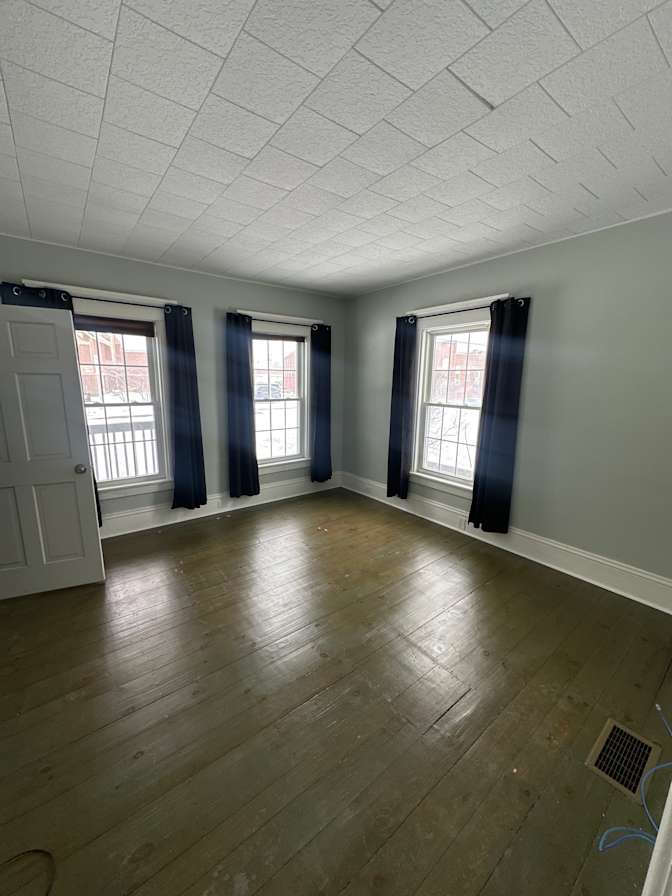 Ian Mackenzie's room