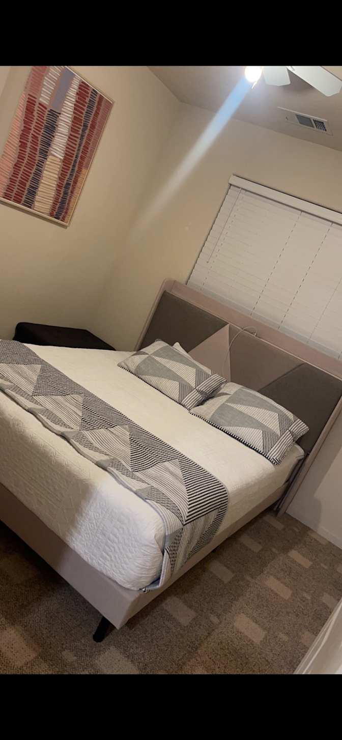 Lizeth Bustos's room