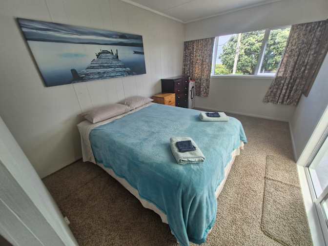 Neil's room