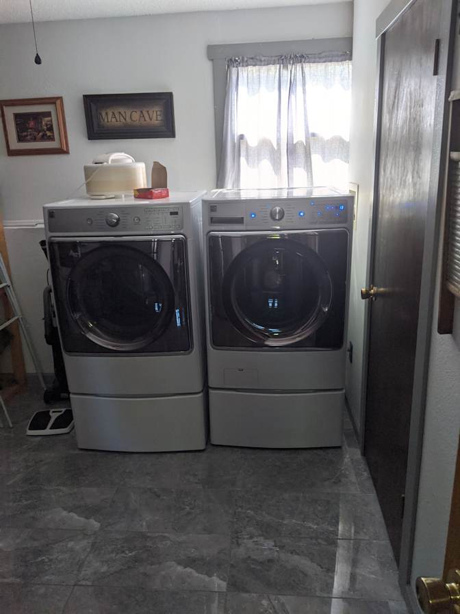 Eric Thompson's room