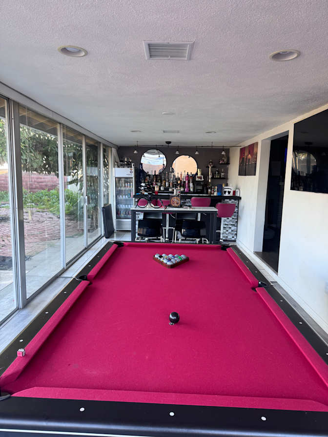 Ernesto's room