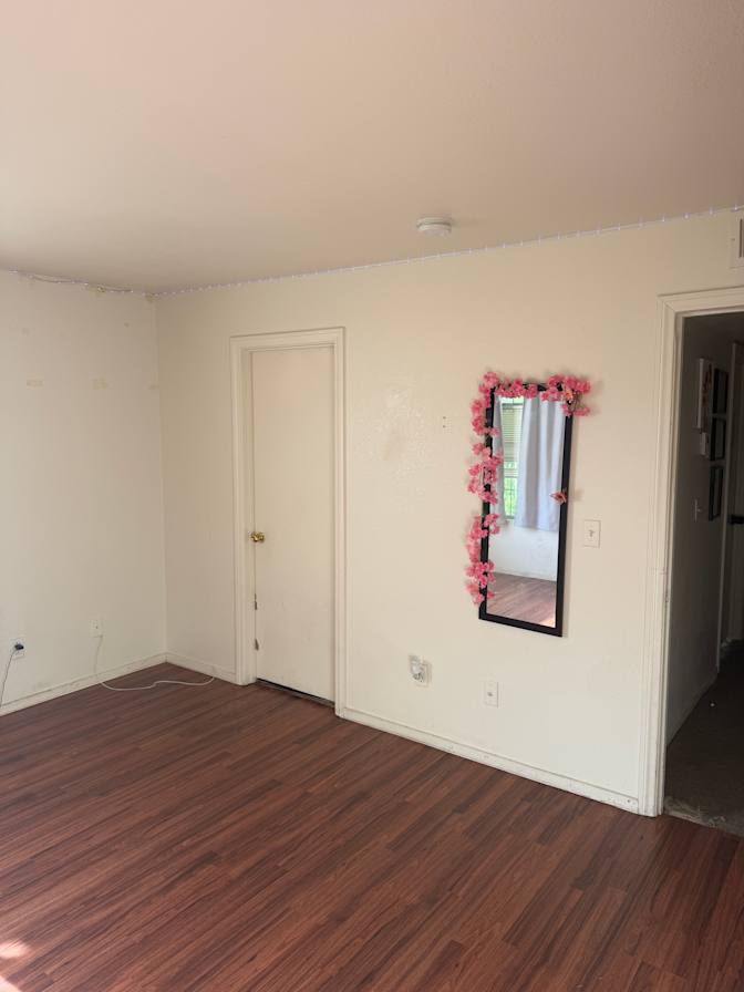 Gustavo's room