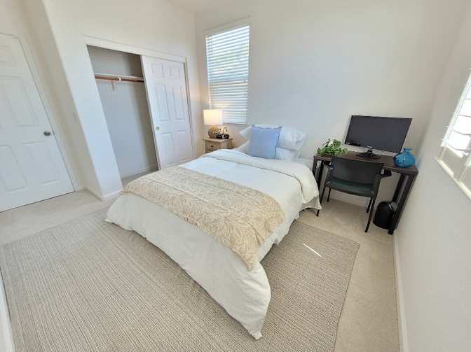 Yogi's room