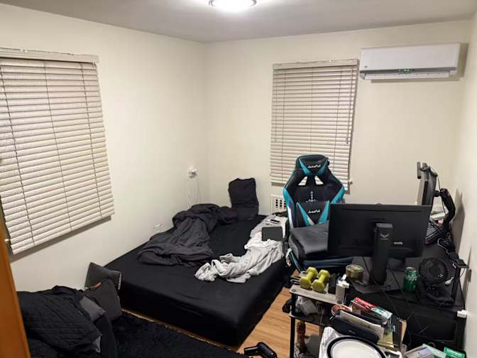 Richard's room