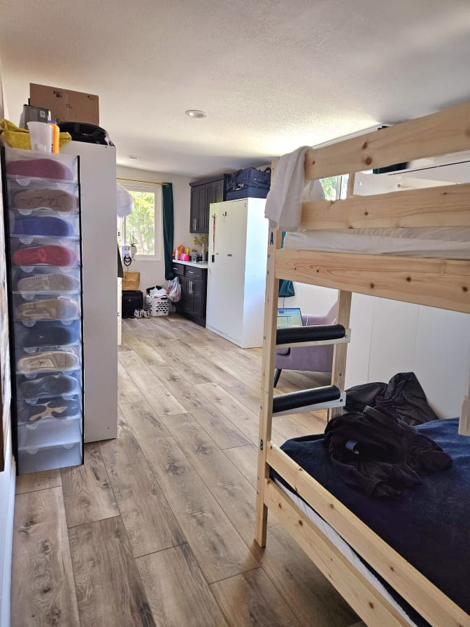 Geoffrey's room