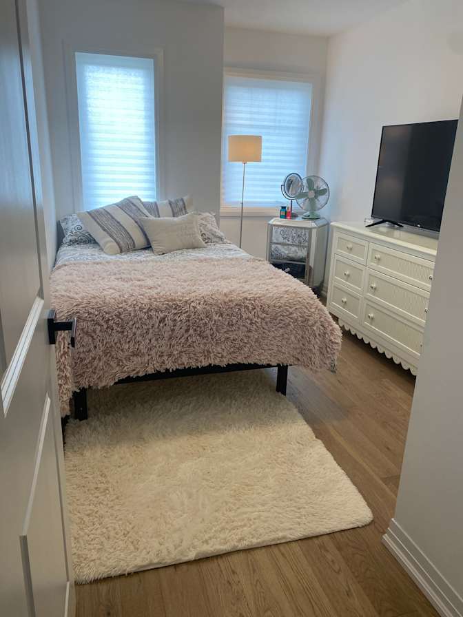 Stephanie's room