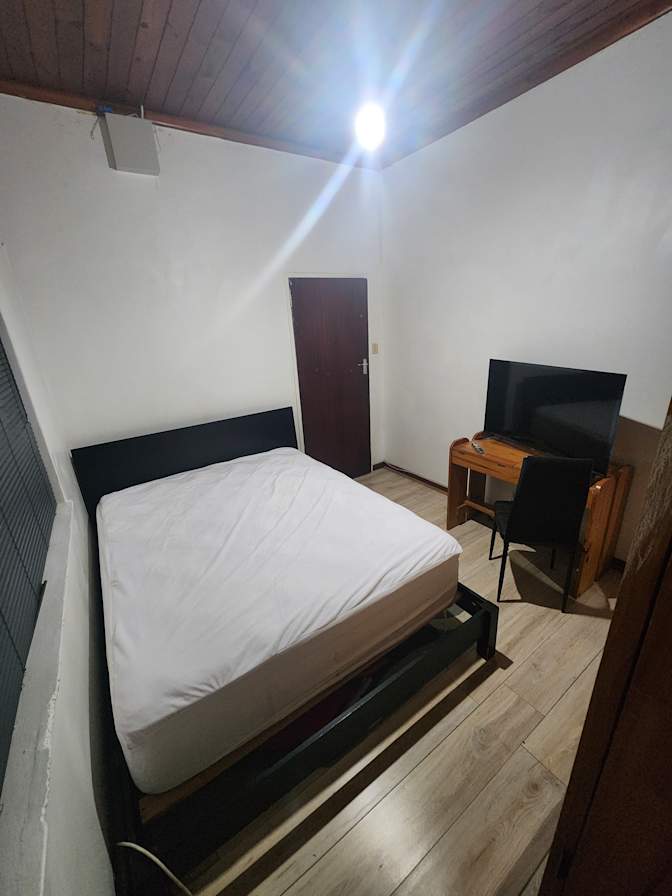 Mark's room