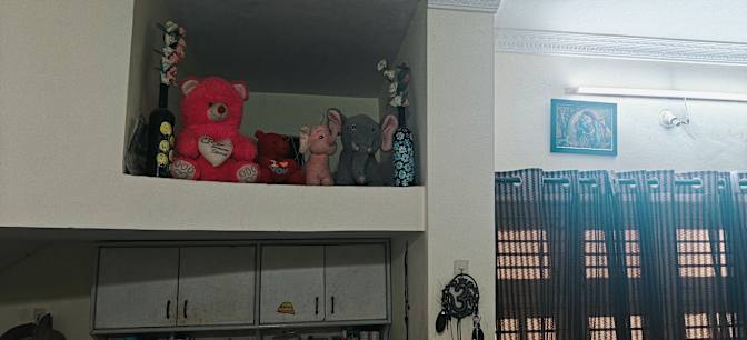 Aje jenson's room