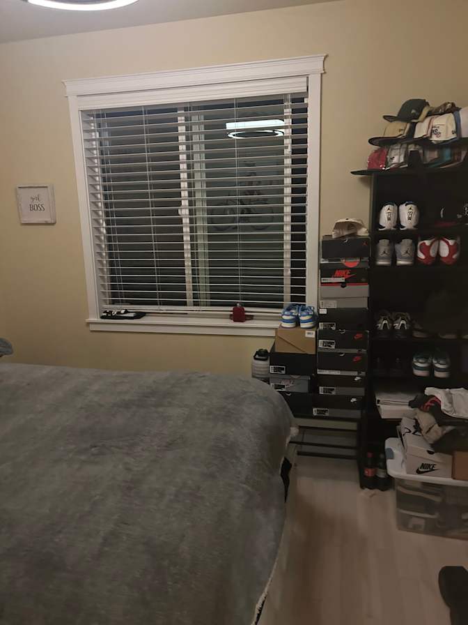 Jessica Sparks's room