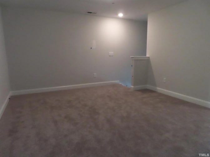 Alcove Rooms's room