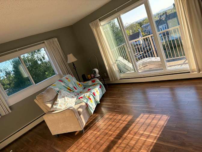 Darlene's room