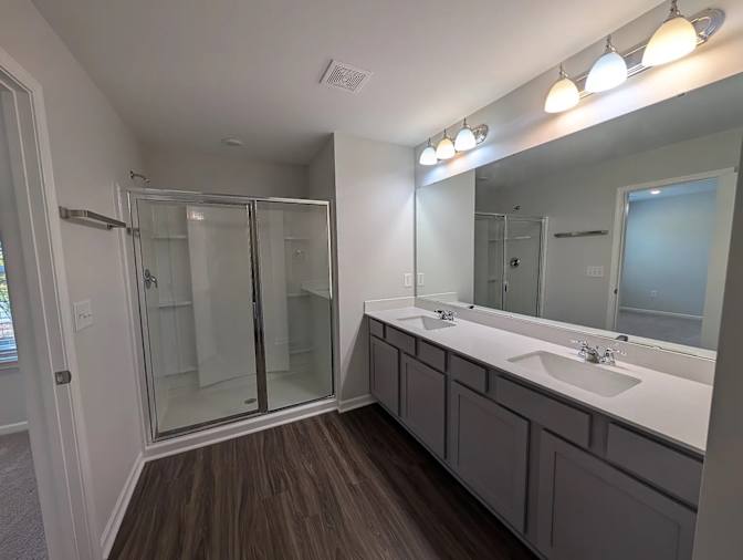 Alcove Rooms's room