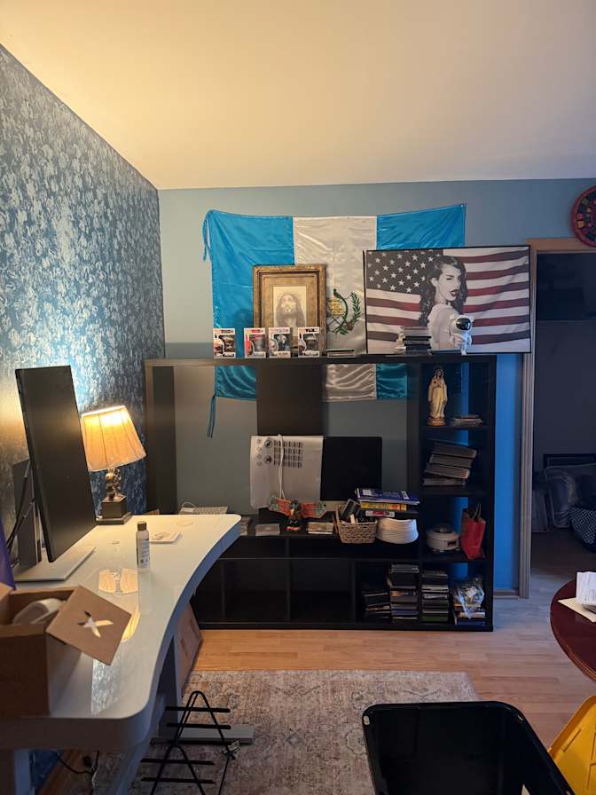 Alfredo Perez's room