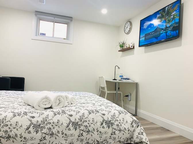 Leo's room
