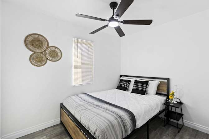 PadSplit's room