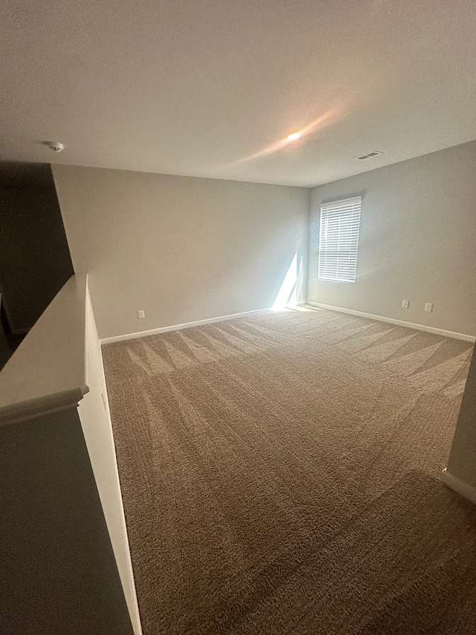 Alcove Rooms's room