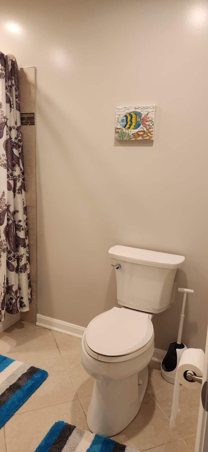 Two Rooms in Tacketts Mill - Lake Ridge, VA's room