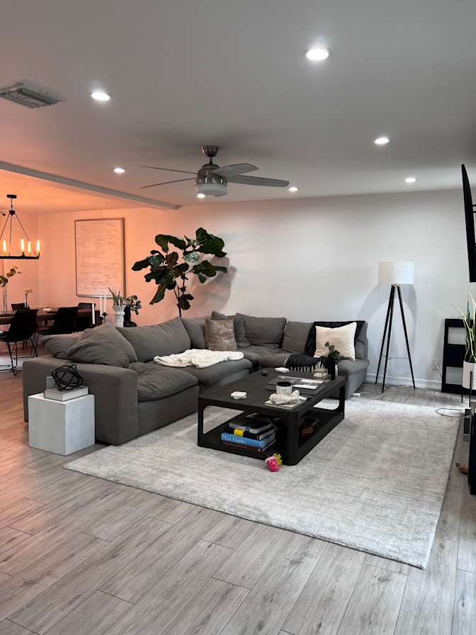 Jeanette's room