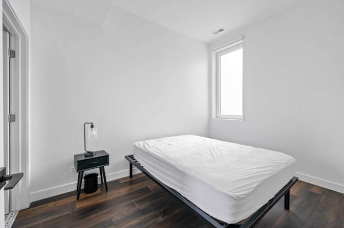 CommonLiving's room