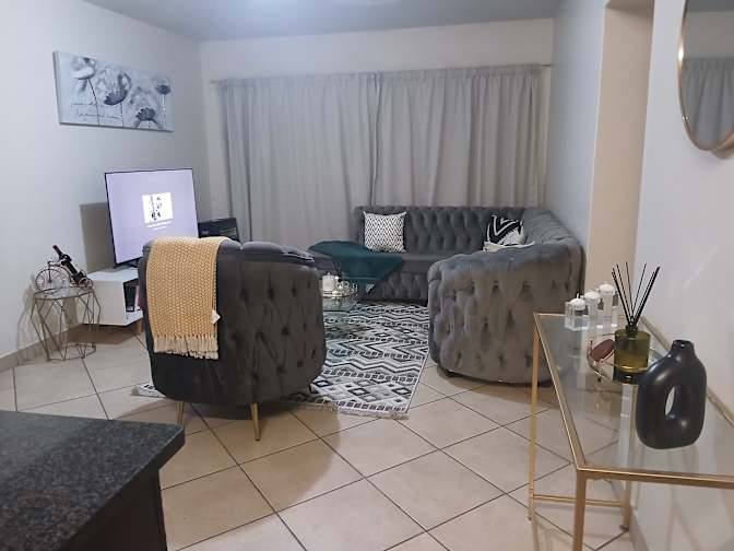 Unathi Nqayi's room