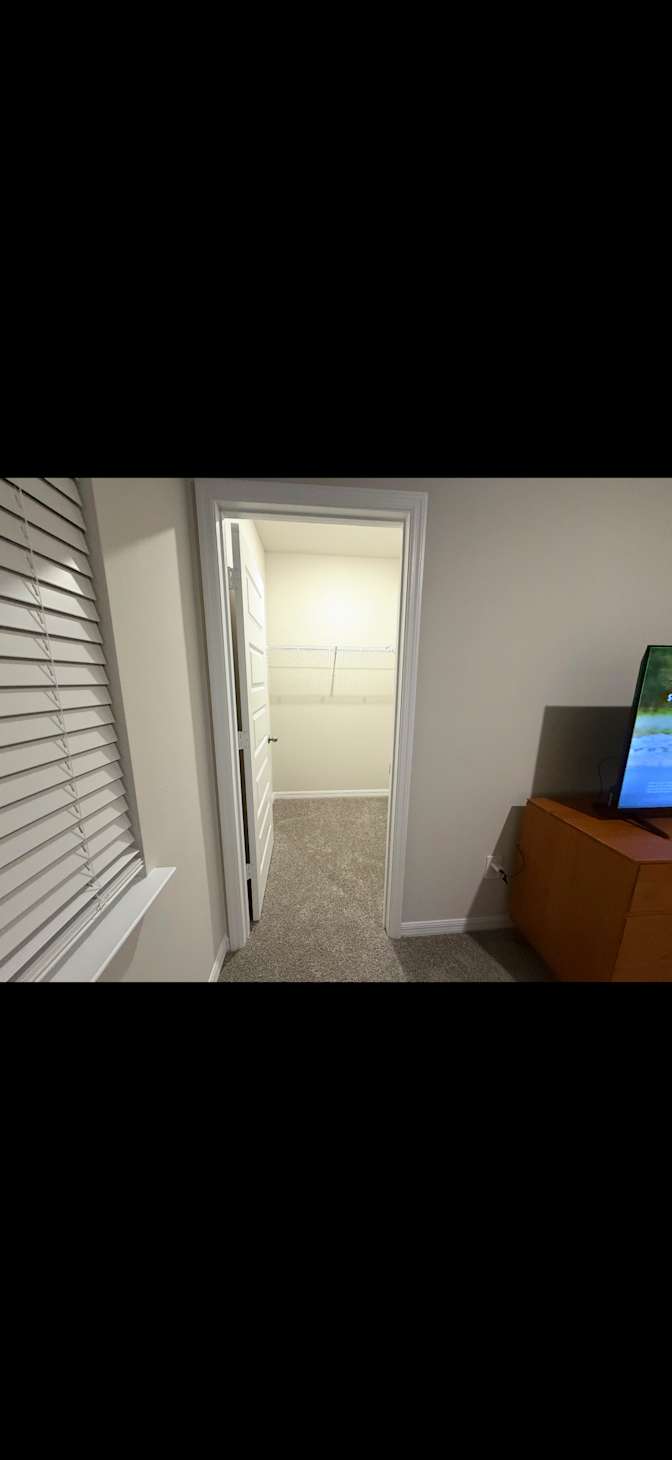 LandlordDRW's room