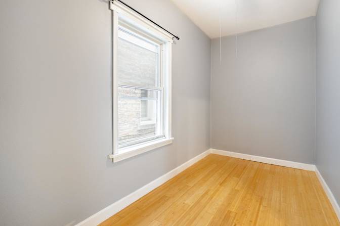 Sam June's room