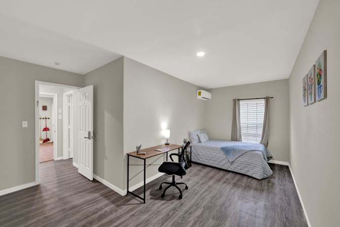 PadSplit's room