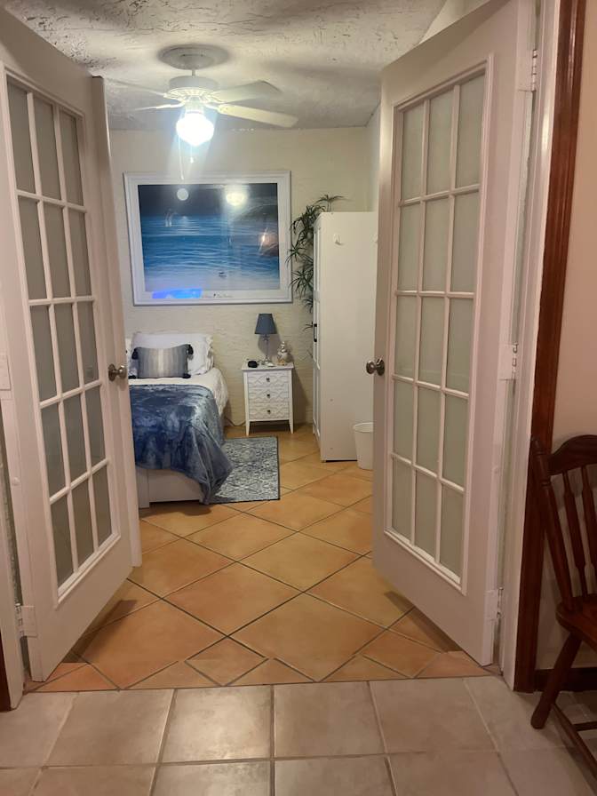 Amy B Amodeo's room