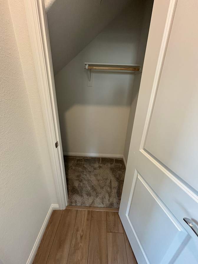 Mina's room