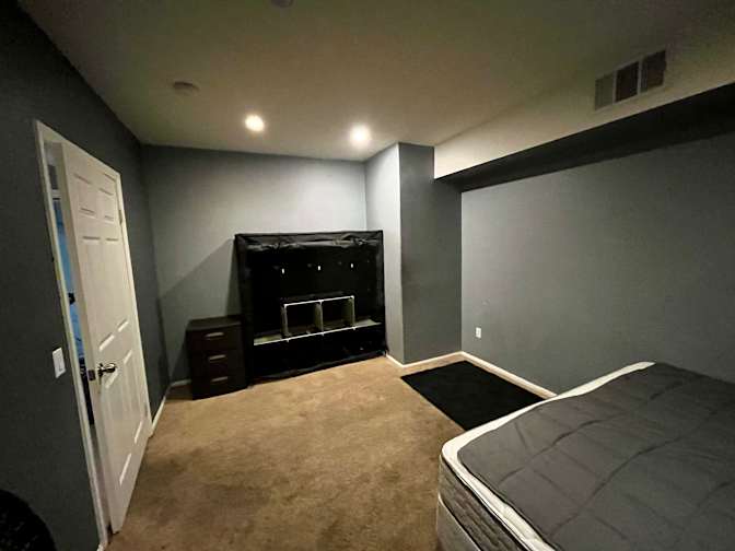 Warren's room