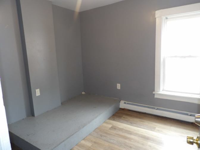 Leasing Buffalo's room