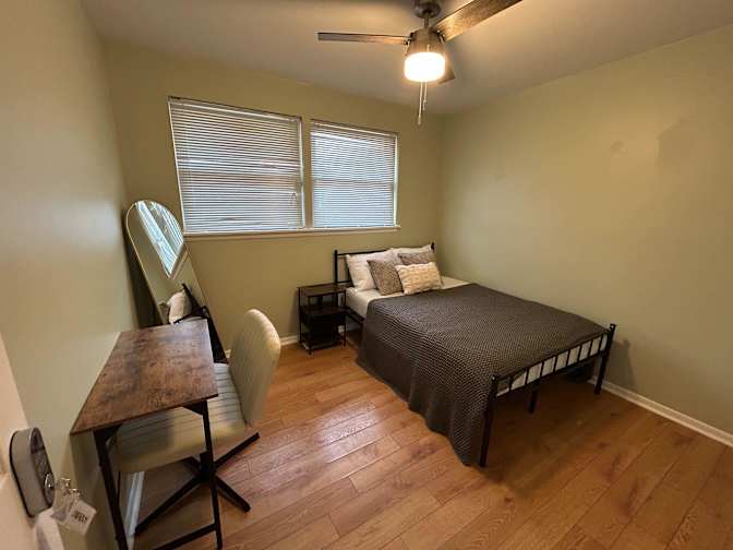 PadSplit's room