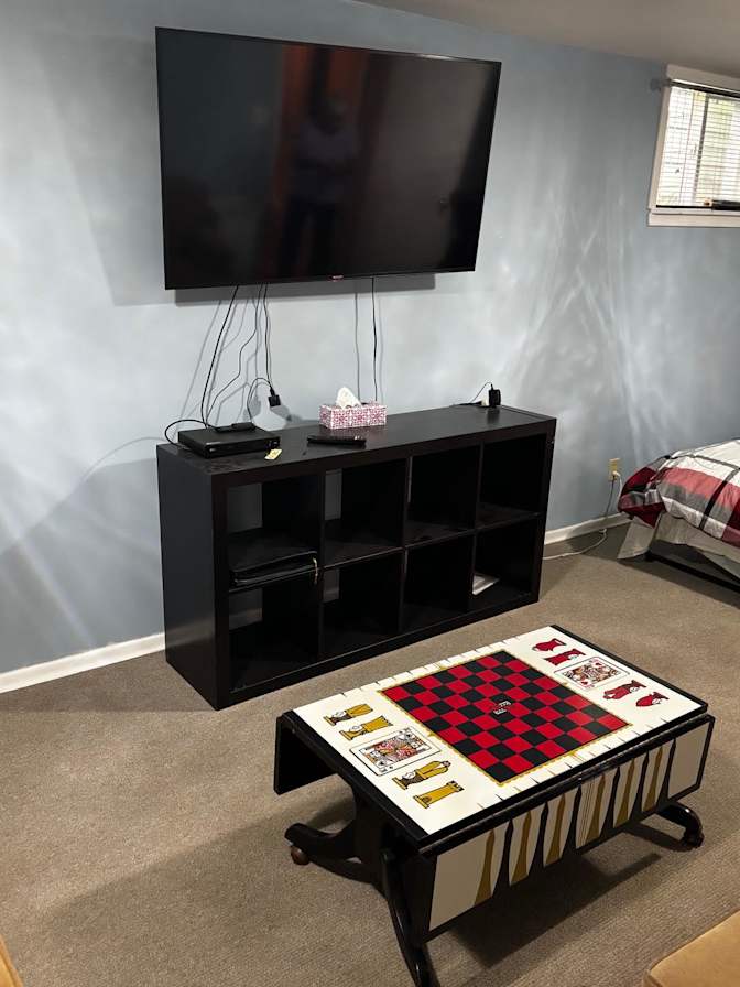 Val Zietsma's room