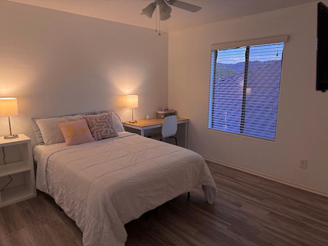 Jenni's room