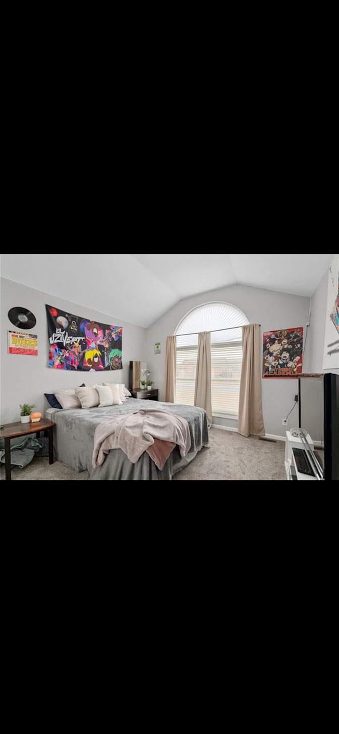 Dustin's room