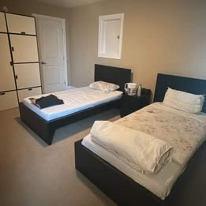 RYJAY's room