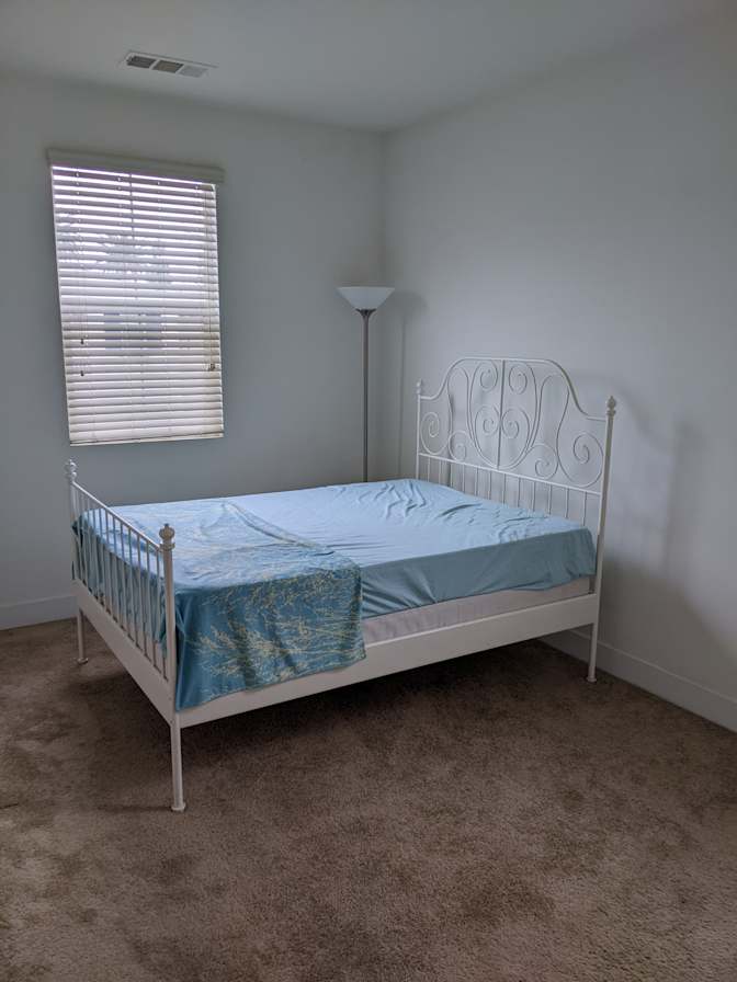 Simon's room