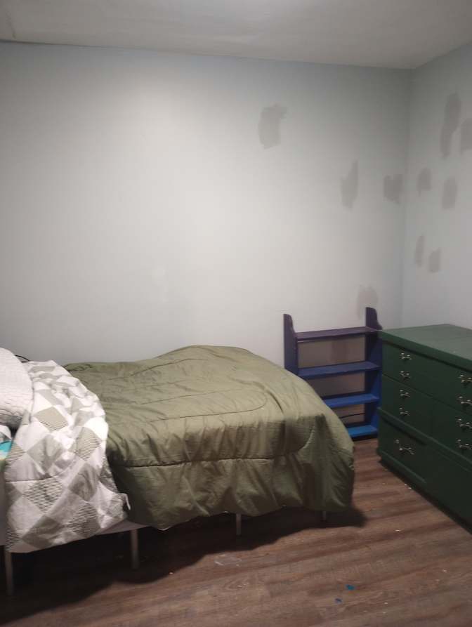 Alicia's room