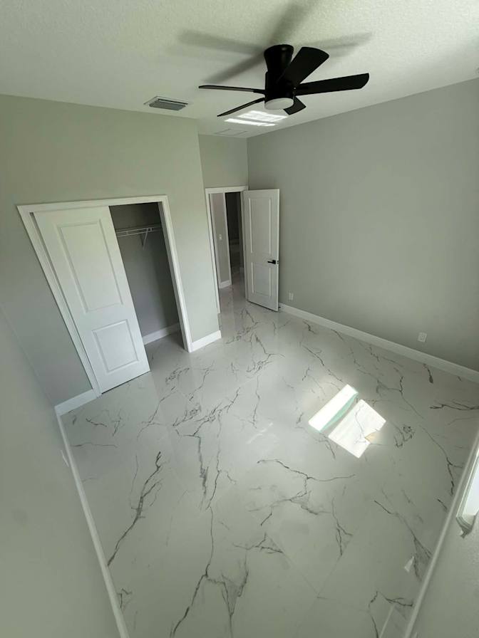 Keigan Lewis's room