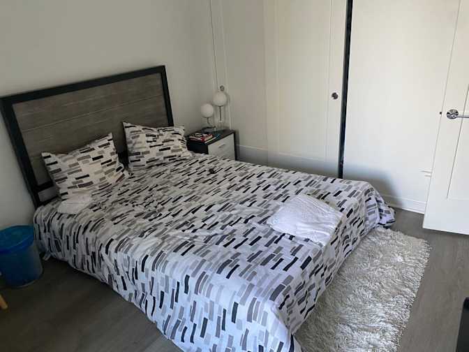 Yikai's room