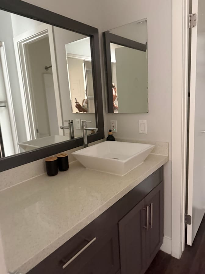 Jennifer's room