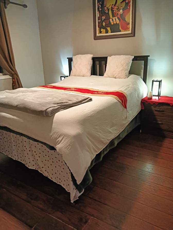 Dennis's room
