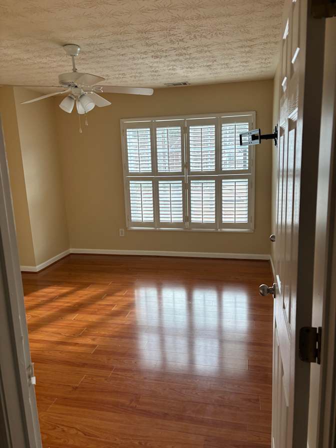 Canton Georgia's room