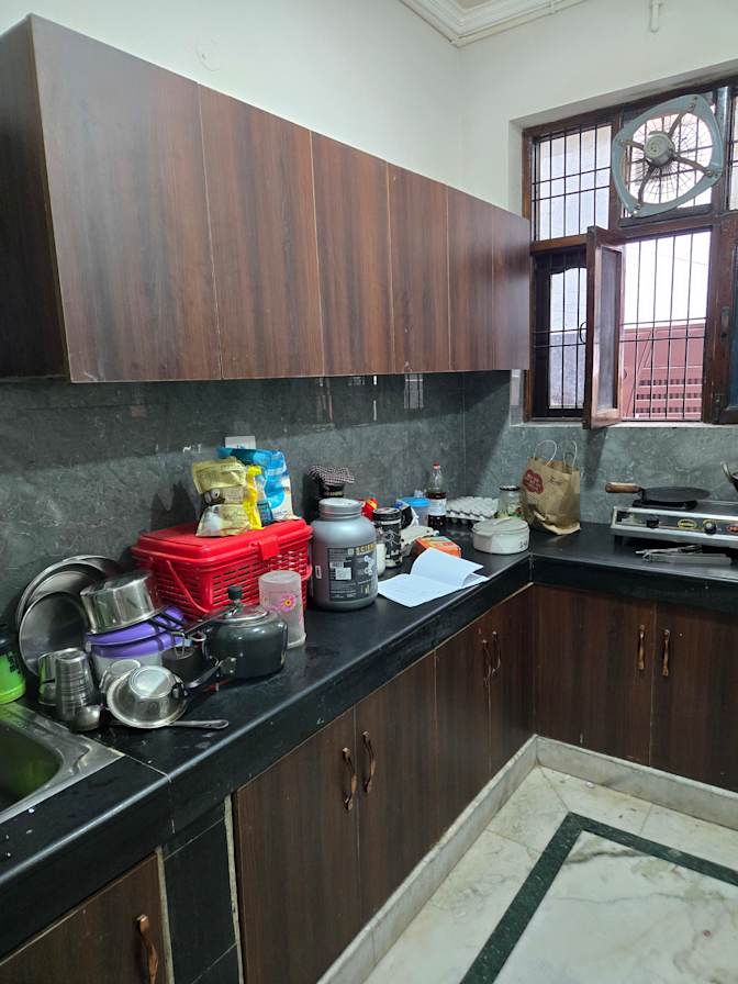 Vivek Kumar's room