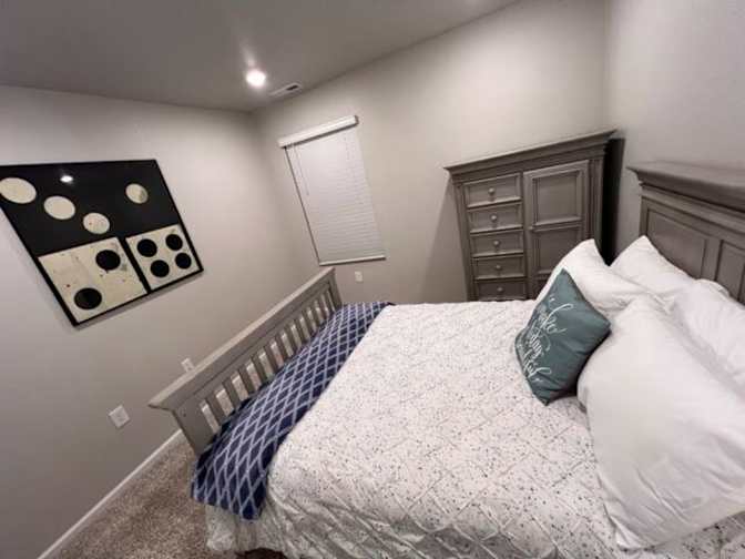 Gladys's room