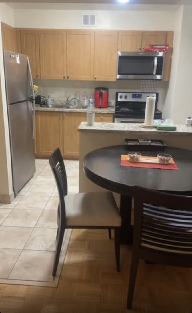 marjan shaker's room